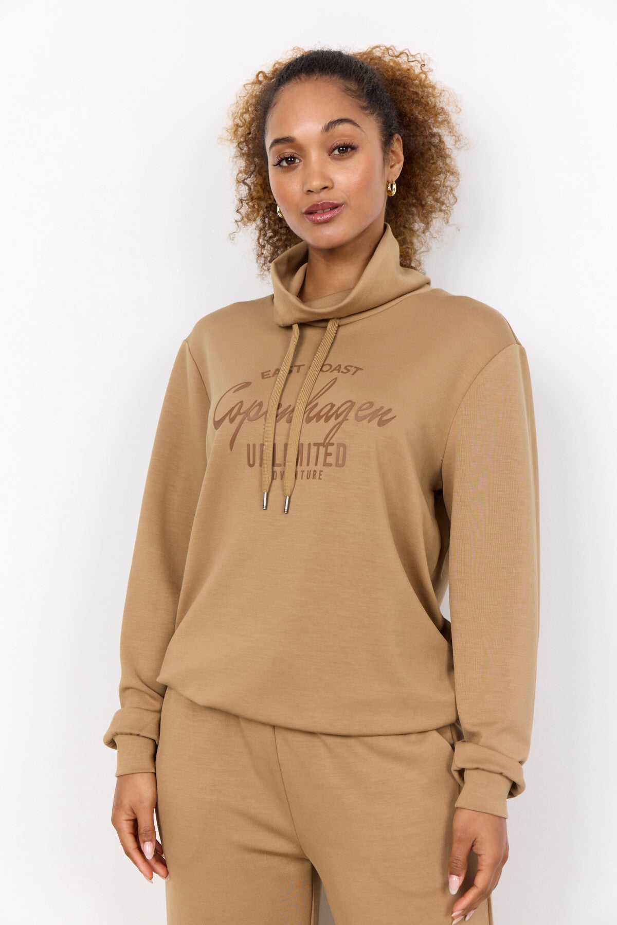 SC-BANU 186 Sweatshirt Camel