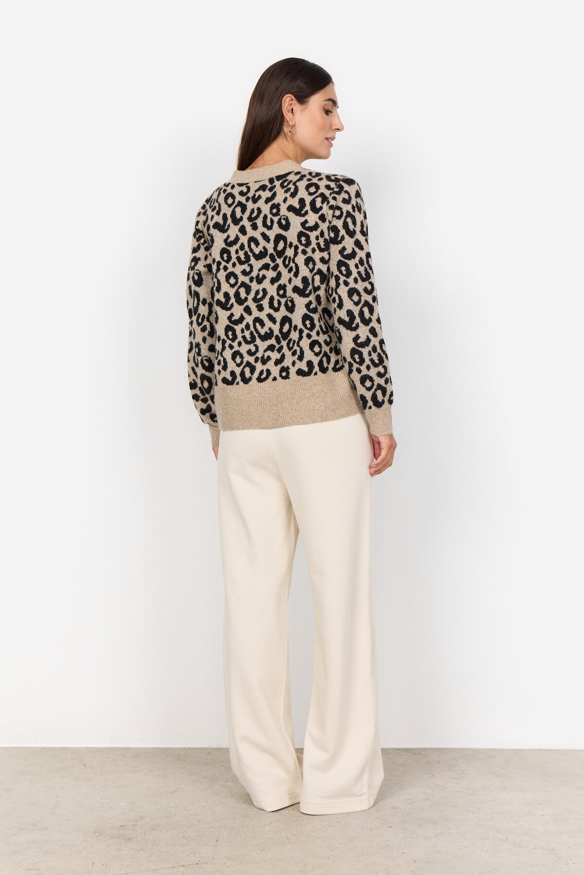 SC-INE 4 Cardigan Sand